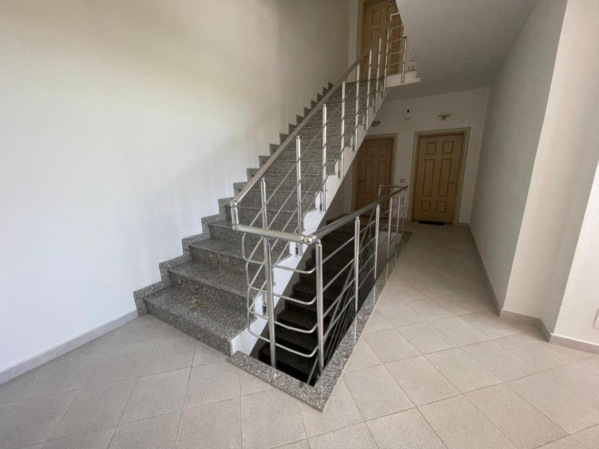 Orikum Apartments Ngoại thất bức ảnh